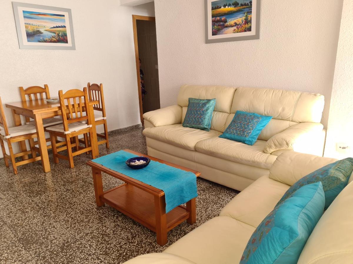 Apartamento En Pleno Centro De เนร์คา ภายนอก รูปภาพ